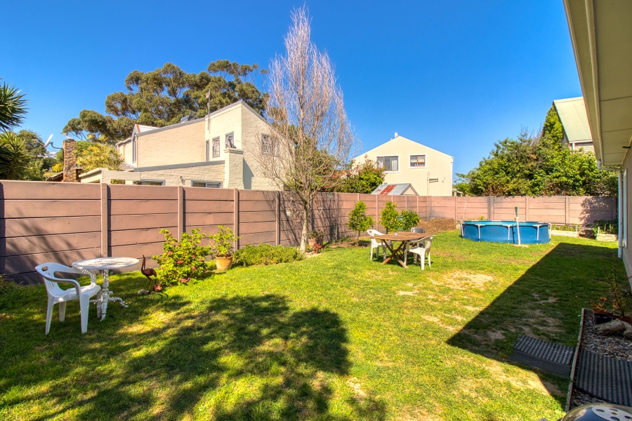 3 Bedroom Property for Sale in Olive Grove Western Cape